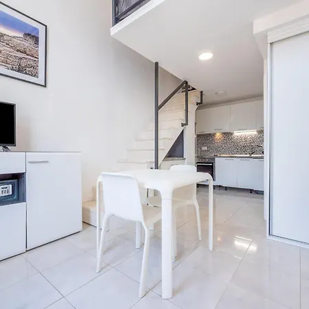 Apartment Zvonko *