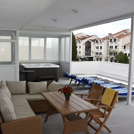 Mare Apartment Split