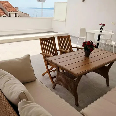 Mare Apartment Split
